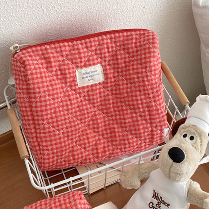 Cross-Border Berry Plaid Cosmetic Bag Korean Ins Large Capacity Student Cosmetics Quilted Toiletry Bag Cosmetics Bag