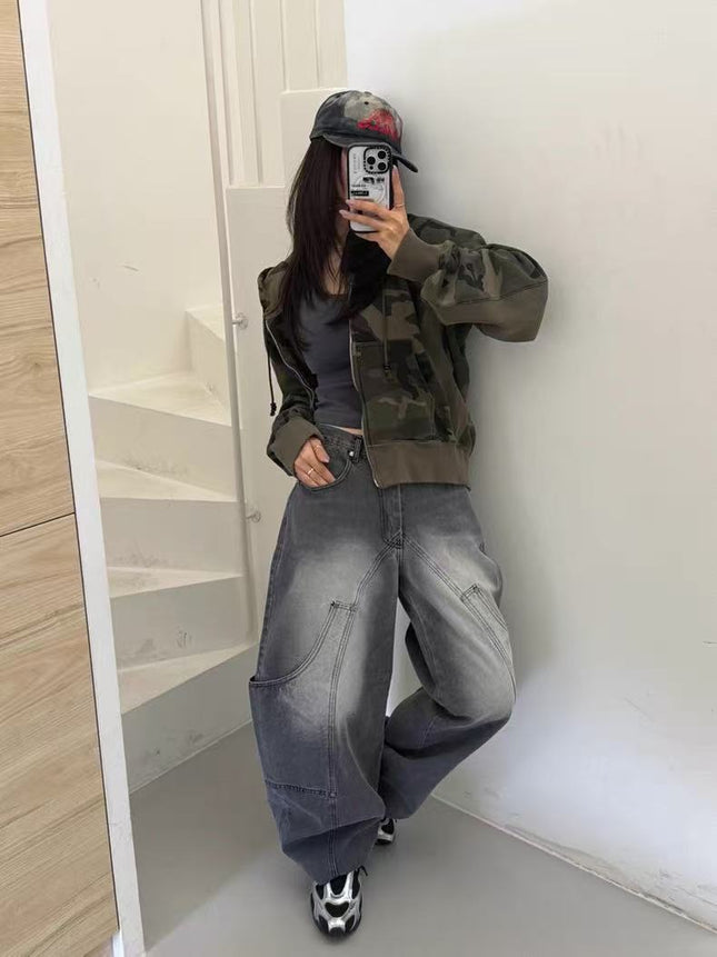 Versace American-Style Silhouette Curved Knife Jeans for Women with Multiple Pockets, Deconstructed Washed Straight Wide-Leg Pants