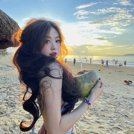 2025 New Swimsuit Slimming Split Sexy Halter Strap Two-Piece Beach Hot Girl Hot Spring Ins Style