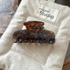 4598-4-brown and blue floral gripper