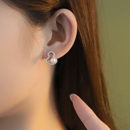 S925 Silver Fashion Accessible Luxury Simple Earrings Natural Freshwater Pearl Earrings Feminine Niche High-End Earrings