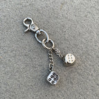 Ch buckle + 18mm ring [silver dice + skull dice]