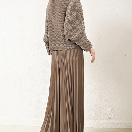 Miyake Fashion suit Women's Autumn Niche Design Sense V-shaped Pleated Batwing Shirt Top Pleated Large Pant Skirt Two-piece Set
