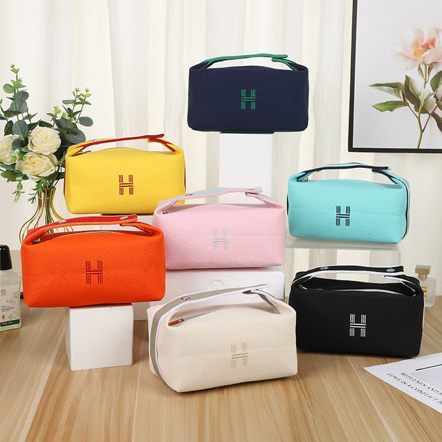 Simple Portable Cosmetic Bag Travel Portable Canvas Bag European and American Style Waterproof and Dustproof Storage Bag Large Capacity Wash Bag