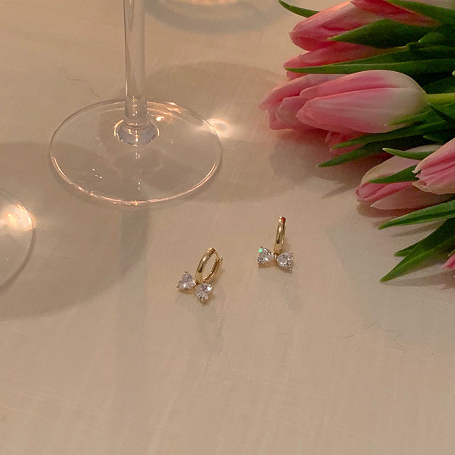 Pearl Bowknot Trendy Fashion Earrings with an Elegant Vibe, High-End Feel, Unique Design, French-Style Ear Studs and Dangles