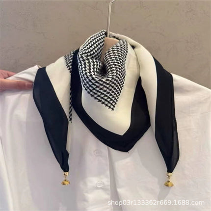 2024 New Magnetic Buckle Silks and Satins Square Scarf Women's Spring and Autum Scarf High-end Decorative Triangle Scarf Neck Protector