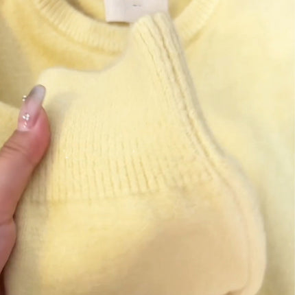 CHAO class recommend! White cream retro small gold button round neck soft waxy knitted cardigan sweater women's autumn and winter