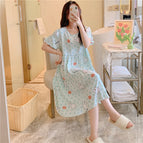 Light green bunny / One size fits most (can be worn by many)