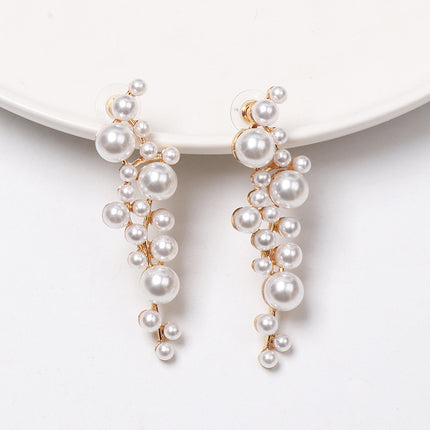 Europe and the United States cross-border trade imitation pearl earrings alloy geometric diamond pearl personality Joker accessories wholesale earrings