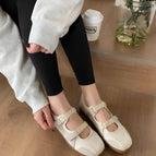 Off-white / 35