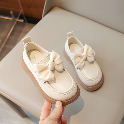 Girls' leather shoes autumn 2024 new children's shoes bean shoes little girl princess western style performance shoes wholesale