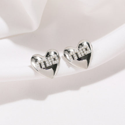 Love Pearl Earrings Niche Design Sense Cold Wind Ear Stud Elegant Light Luxury Earrings Mosquito Incense Plate Ear Clip