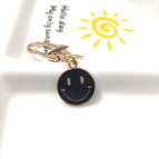 Round face single Black