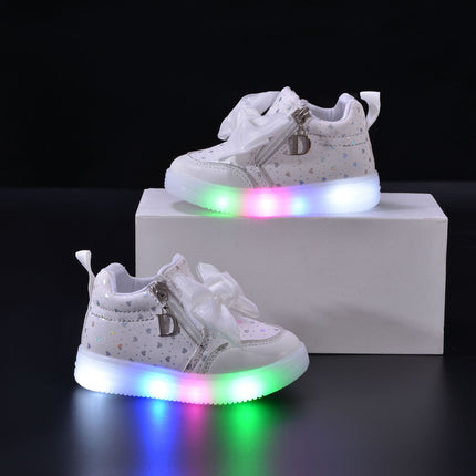 Spring and Autumn New Girls Princess LED Lighting Small and Medium Girls Casual Bow Sports Soft Sole Shoes Factory Outlet