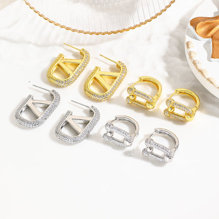 European and American Light Luxury Full Diamond U-Shaped Horseshoe Buckle Earrings Ear Buckle Cold Style Retro Style Hollow Letter V Copper Earrings