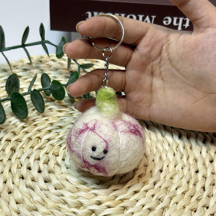 Nepalese Handmade Wool Felt Finished Vegetable and Fruit Bag Pendant Cute Bread Keychain Creative Decoration