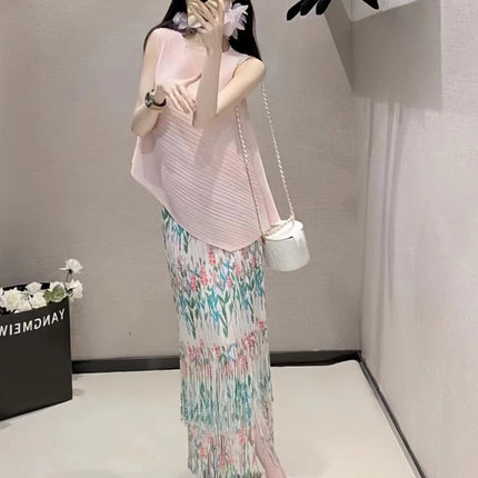 Fashionable Age-Reducing Two-Piece Set for Women, Miyake Sleeveless Top, Pleated Tassel Skirt Suit, Women's Matching Set