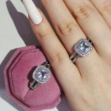 Square ring hot selling luxury fashion niche high sense Amazon supply r4994