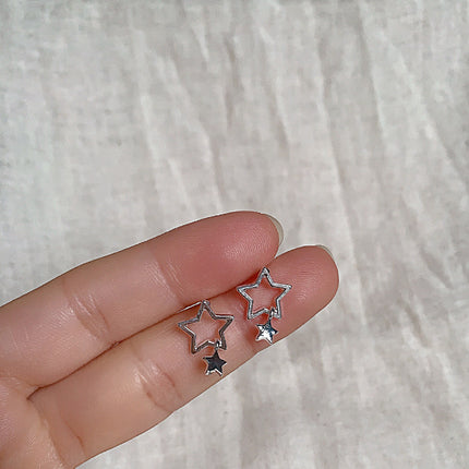 2025 New Style Earrings with a Unique Design, High-End Feel, Versatile for Everyday Wear, Fashionable Earrings Wholesale, Ear Studs for Women, Ear Cartilage Studs