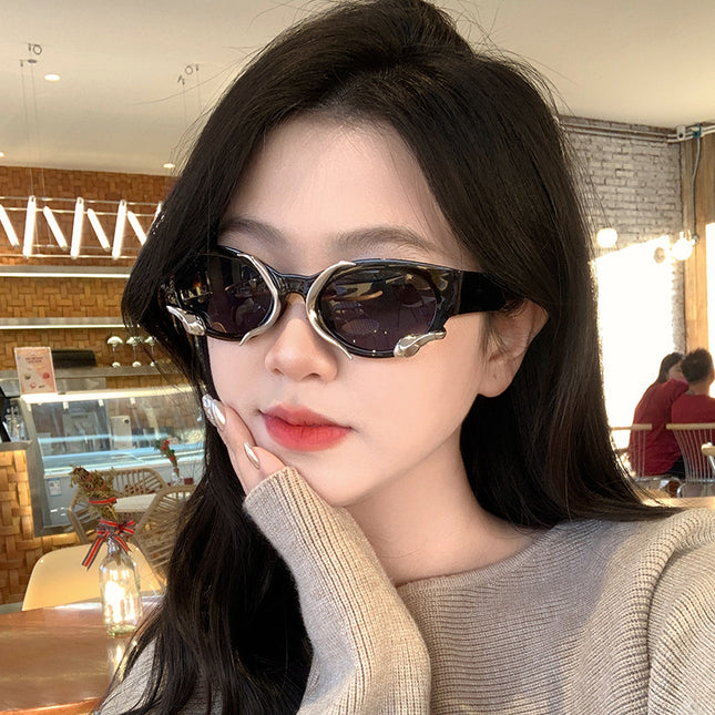 2025 New Vintage Snake Cat's Eye Sunglasses Women's Summer Sunglasses European and American Large Hot Girl Sunglasses