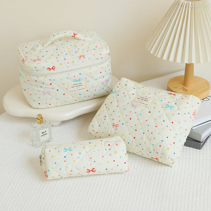 New Cotton Large Capacity Cosmetic Bag Women's Niche Portable Wash Storage Bag Cross-border Small Floral Cute Quilted Bag