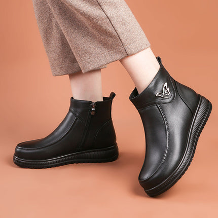 Mom's Shoes, Middle-Aged Autumn and Winter, Middle-Aged and Elderly Winter Velvet Non-Slip Warm Short Boots for the Elderly, Leather Shoes, Grandma's Cotton Shoes, Women's Shoes