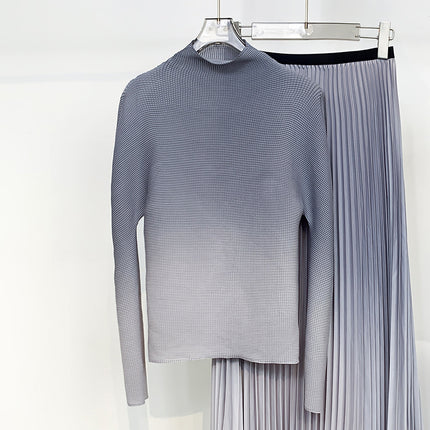 Textured Pleated Bottoming Shirt for Women, Elegant High Collar, Slim Fit, Miyake Non-Balling Gradient Long-Sleeved T-Shirt Top