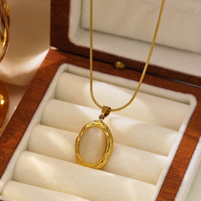 European and American INS style clavicle chain light luxury versatile sweater chain retro oval opal pendant titanium steel necklace