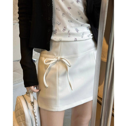 Bow A-Line Skirt for Women Spring 2025 New Age-Reducing High-Waist Design Niche Slimming Look Hip-Hugging Short Skirt