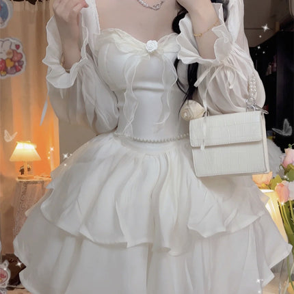 2026 Autumn Korean-Style Girl Group Dress with a Stylish Square Neckline, Waist-Cinching Design, Slimming Effect, Flared Sleeves, and Puffy Gown Dress