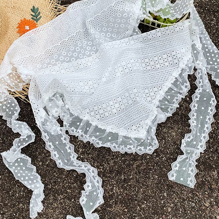 Super Fairy White Lace Headband Triangle Headband Women's Exquisite Embroidered Cotton Headband Fart Curtain New Spring Seaside