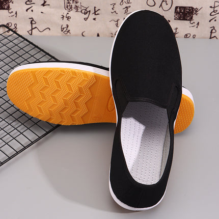 Wholesale old Beijing cloth shoes men's non-slip wear-resistant a generation of middle-aged and elderly light breathable stall work black cloth shoes