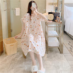 Light pink bear / One size fits most (can be worn by many)