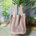 Hollow shoulder bag pink