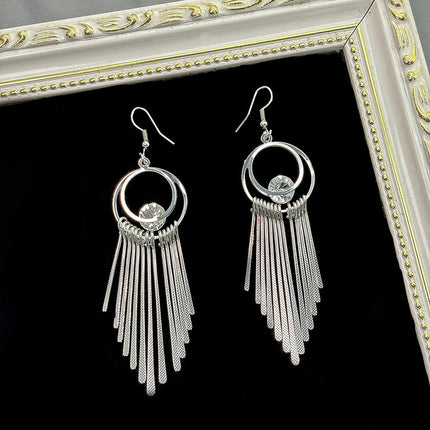 European and American Style Simple Elegant Metal Wind Ring Earrings Retro Exaggerated Irregular Electroplating High-grade Earrings for Women