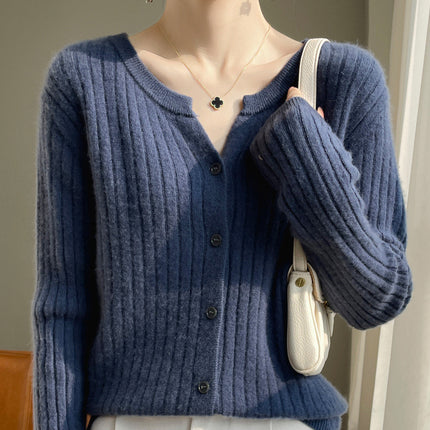 Autumn and Winter New Versatile Loose Sweater Niche Short Cardigan with Round V-Neck Design Ribbed Knit for Women