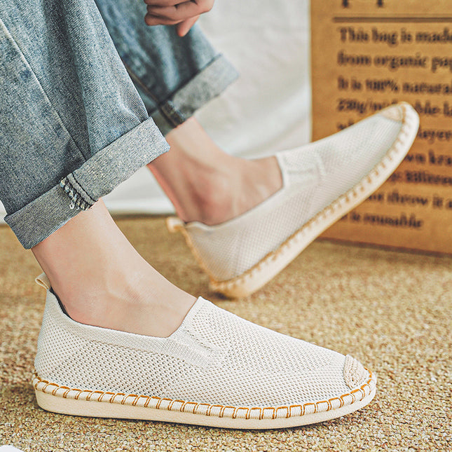 Canvas Men's Shoes Summer Breathable Thin Lazy Slip-on Casual Sneakers Sports Cloth Shoes Fisherman Trendy Shoes