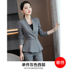 gray suit / S