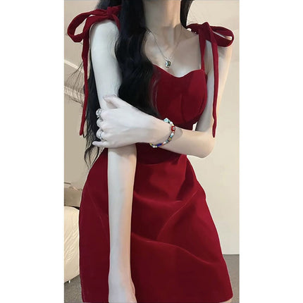 New Red Suspender Waist Dress French Slim Fit Strap Design Sexy Hot Girl Figure-Showing Hip-Hugging Short Skirt