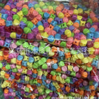 Mixed colors randomly / 49 four-sided beads 8*12mm 0.5kg about 1,300 beads