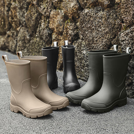 High-Quality Japanese and Korean Fashion Mid-Calf Men's Rain Boots, Outdoor Thick-Soled Waterproof Rain Boots, Non-Slip Kitchen Rubber Shoes, Versatile Car Wash Shoes