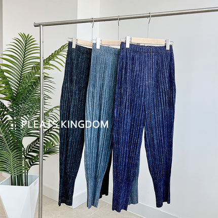 2024 New Korean Denim Two-piece Women's Clothing Nordic Casual Women's Clothing Lightweight Comfortable Age-reducing Slimming Commuter Wear
