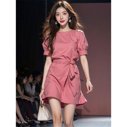 Foreign trade women's high cold royal sister style niche design pink dress 2025 new women's summer high-end exquisite super