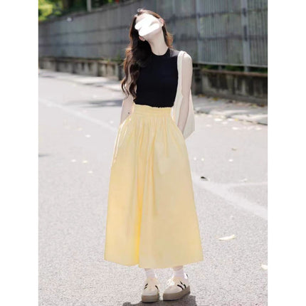 In Summer, Wear a Complete Set of 2026 Dopamine Outfits with a Socialite Vibe, a Mature and Beautiful Style, and a Pretty Yellow Dress Set