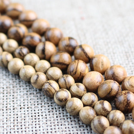 Factory wholesale exquisite Vietnam agarwood bracelet tiger white sand sink bracelet 108 beads men's and women's jewelry
