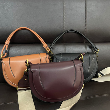 Z Family Accessible Luxury 	 Bags Crossbody Bag Women's 2025 Spring New Saddle Bag Contrast Color Quilted Handheld Flap Bag