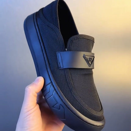 New Fashion Casual Low-cut Simple Lazy Slip-on Men's Ultra-light Breathable Ice Silk Mesh Breathable Men's Sneakers