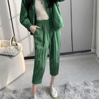 Green / Single piece of cotton clothing