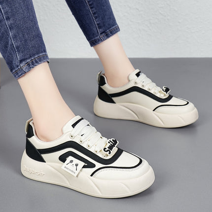 Hydrogen Cloud Women's Shoes Autumn and Winter White Shoes Junior High School Students Leisure Sports Board Shoes Niche Design Sense