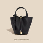 Black gold buckle / 18*13*18cm